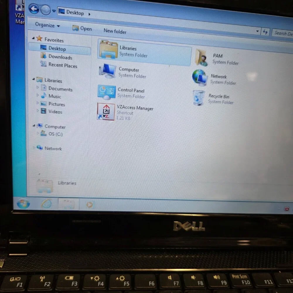 Dell Inspiron Mini 1012 La Paz - itivity Hot by O.P.I.